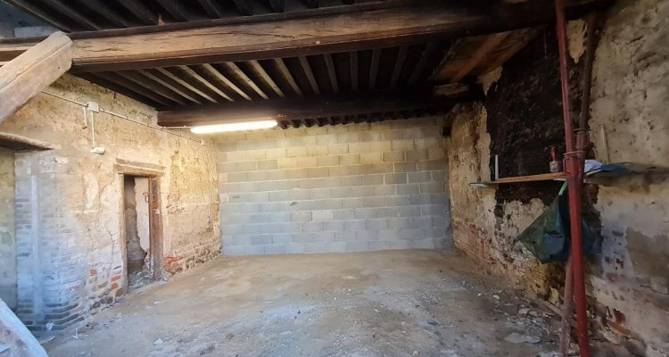 Vente Maison 130 m² à Villeneuve 96 000 € - Villeneuve (01480) - 1