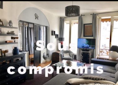 Vente T3 93 m² à Lyon-1er-Arrondissement 445 000 € - 1