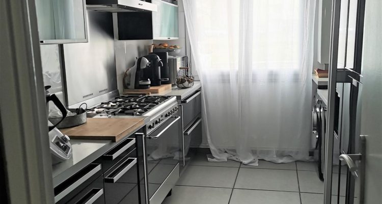 Vente T4 100 m² à Caluire-Et-Cuire 560 000 € - Caluire-Et-Cuire (69300     ) - 6