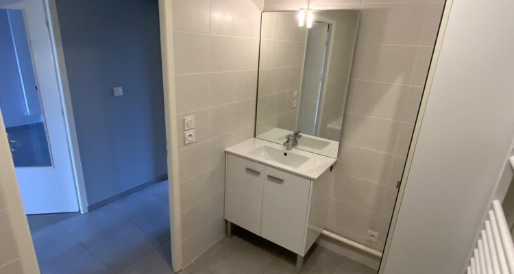 Vente T3 60 m² à Chaleins 175 000 € - Chaleins (01480) - 10