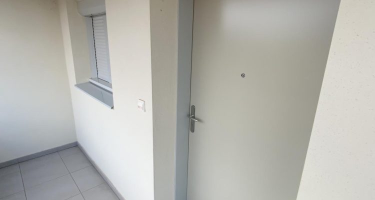 Vente T3 60 m² à Chaleins 175 000 € - Chaleins (01480) - 11