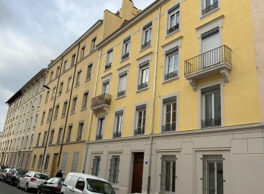 Vente T2 56 m² à Lyon-7eme-Arrondissement 250 000 € - 1