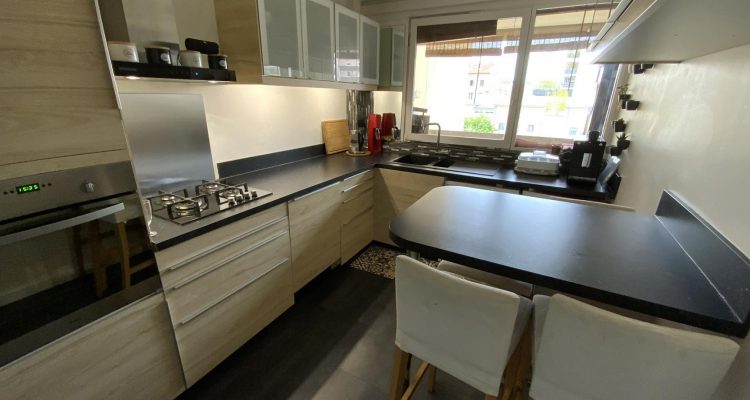 Vente T4 83 m² à Lyon-3eme-Arrondissement 399 000 € - Lyon-3eme-Arrondissement (69003) - 4