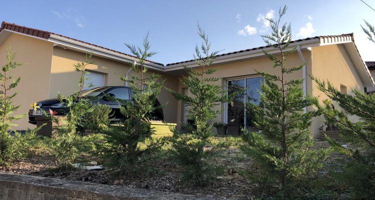 Vente Maison 105 m² à Montmerle-sur-Saône 330 000 € - Montmerle-sur-Saône (01090)