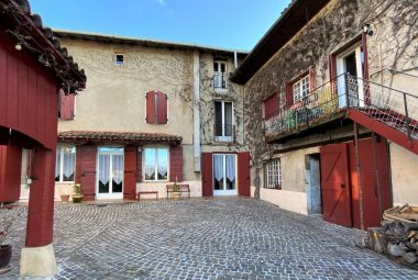 Vente Maison 270 m² à Montmerle-sur-Saône 560 000 € - 1