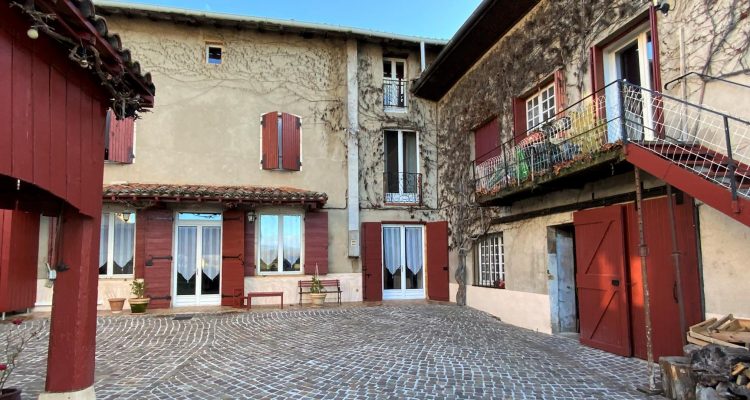 Vente Maison 270 m² à Montmerle-sur-Saône 560 000 € - Montmerle-sur-Saône (01090)