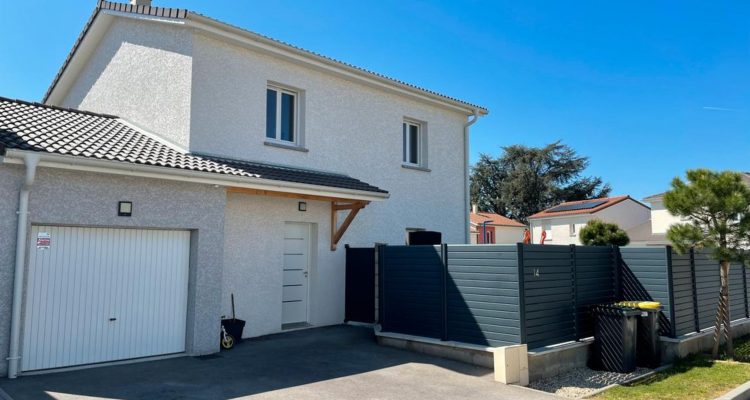 Vente Maison 110 m² à Civrieux 405 000 € - Civrieux (01390)