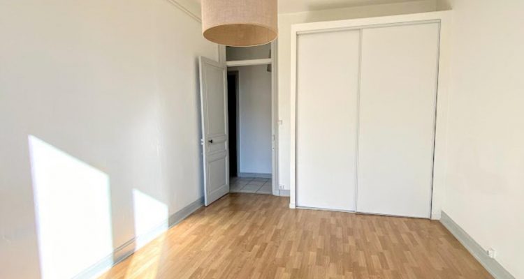 Vente T4 96 m² à Villefranche-sur-Saône 199 000 € - Villefranche-sur-Saône (69400) - 9