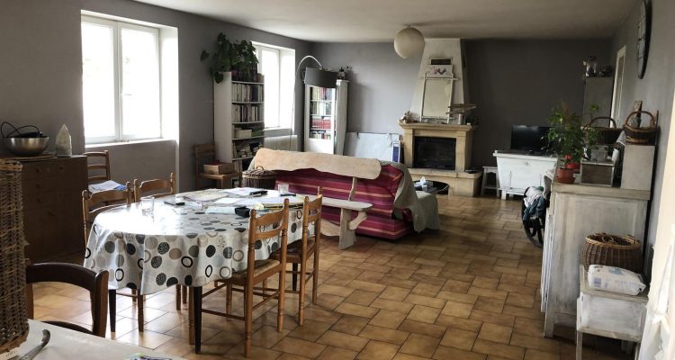 Vente Maison 245 m² à Fareins 450 000 € - Fareins (01480) - 3