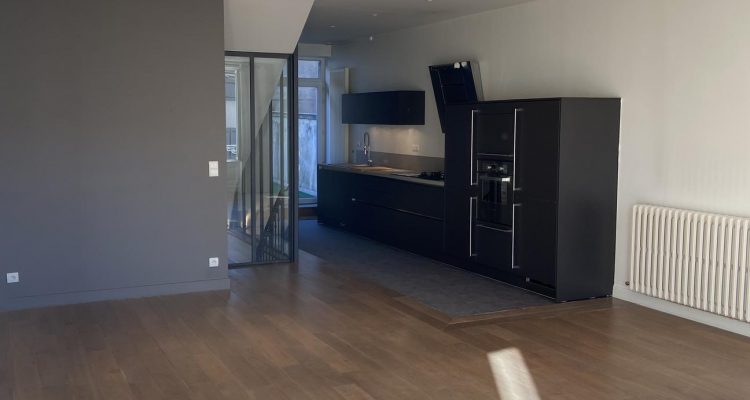 Vente Maison 183 m² à Chazay-d’Azergues 470 000 € - Chazay-d'Azergues (69380) - 1