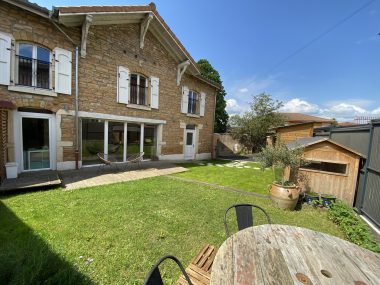 Vente Maison 125 m² à Jassans-Riottier 369 000 € - 1