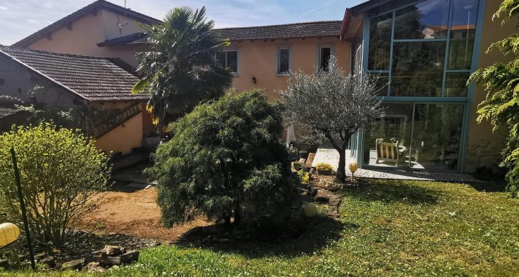 Vente Maison 288 m² à Genay 788 000 € - Genay (69730)