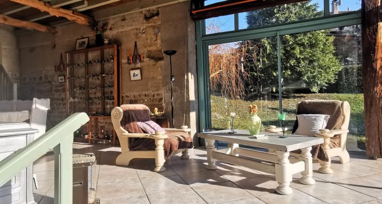 Vente Maison 288 m² à Genay 788 000 € - Genay (69730) - 2