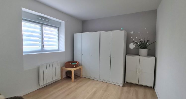 Duplex rénové avec jardin - Reyrieux (01600) - 9