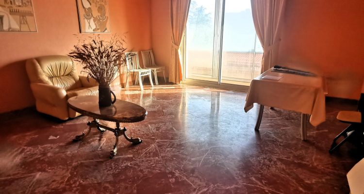 Vente T4 103 m² à Décines-Charpieu 250 000 € - Décines-Charpieu (69150)