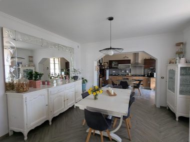 Vente Maison 105 m² à Amberieux 365 000 € - 1