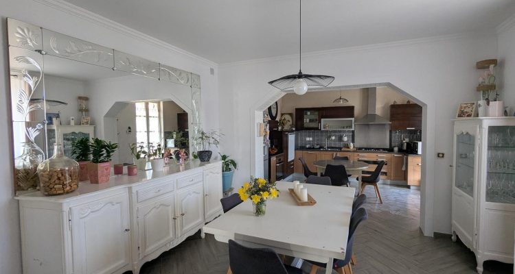 Vente Maison 105 m² à Amberieux 365 000 € - Amberieux (69480)