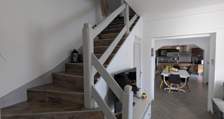 Vente Maison 105 m² à Amberieux 365 000 € - Amberieux (69480) - 7