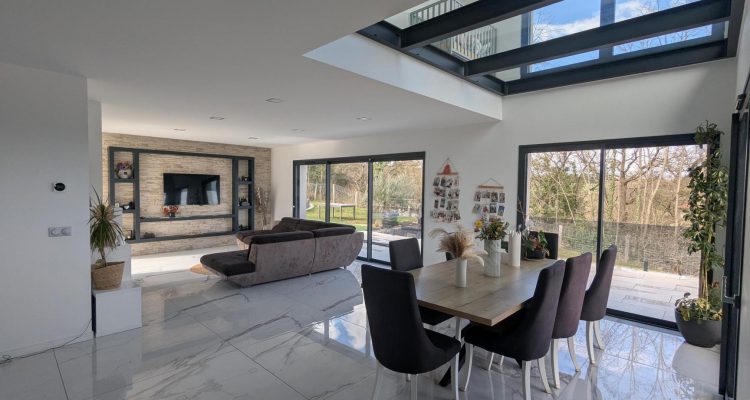 Vente Maison 156 m² à Lachassagne 835 000 € - Lachassagne (69480)