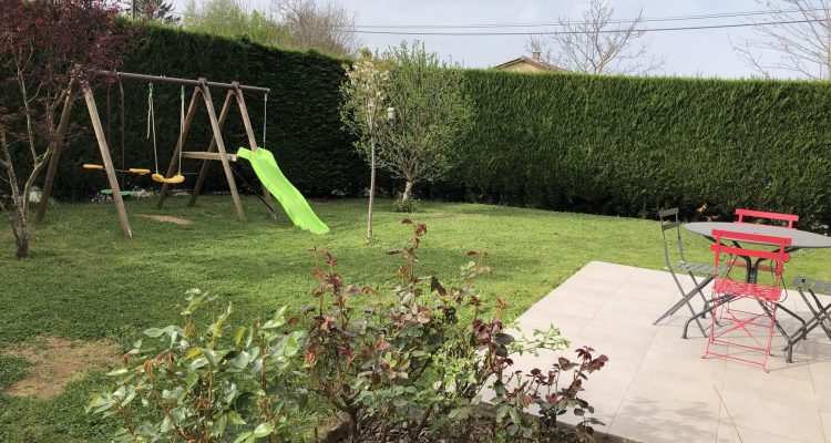 Vente Maison 92 m² à Montmerle-sur-Saône 310 000 € - Montmerle-sur-Saône (01090) - 9