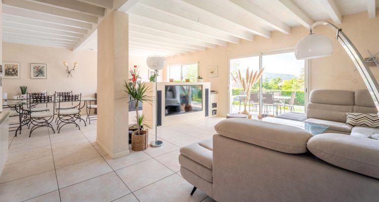 Vente Maison 200 m² à Genay 579 000 € - Genay (69730) - 3