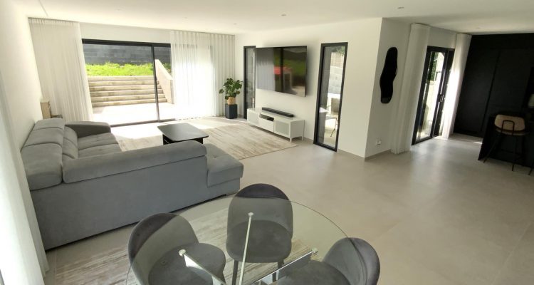 Vente Maison 147 m² à Limas 590 000 € - Limas (69400) - 3