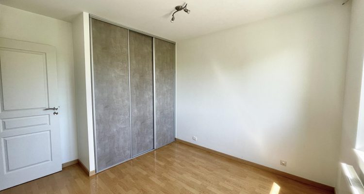 Vente Maison 93 m² à Nièvroz 390 000 € - Nièvroz (01120) - 5