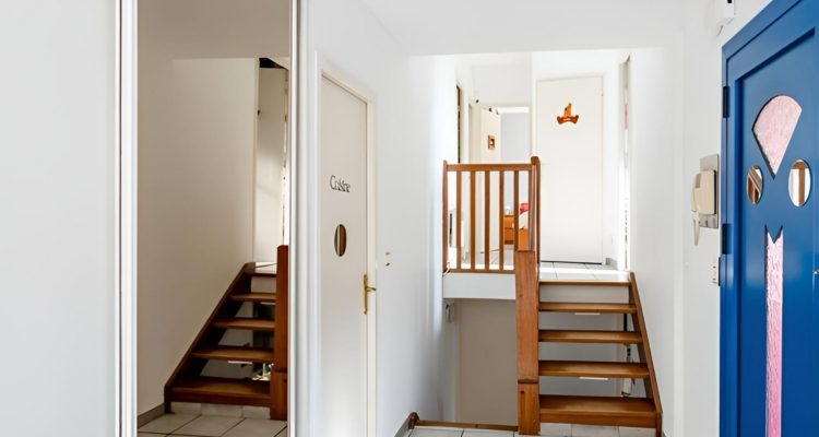 Maison familiale - Miribel (01700) - 8