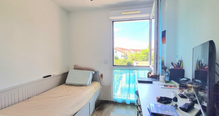 Appartement avec terrasse - Neuville-sur-Saône (69250) - 8