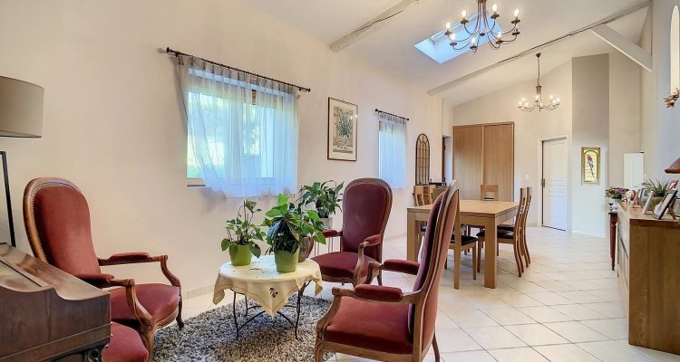 Vente Maison 245 m² à Châtillon-sur-Chalaronne 475 000 € - Châtillon-sur-Chalaronne (01400) - 4