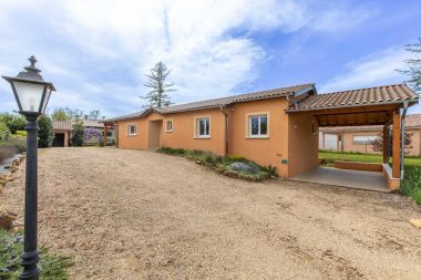 Vente Maison 137 m² à Saint-Didier-de-Formans 540 000 € - 1