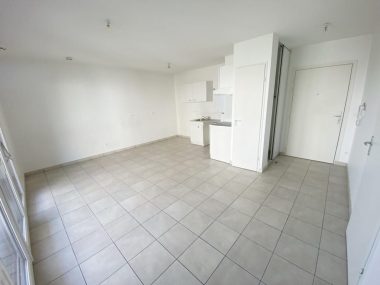 Vente T2 41 m² à Vénissieux 160 000 € - 1