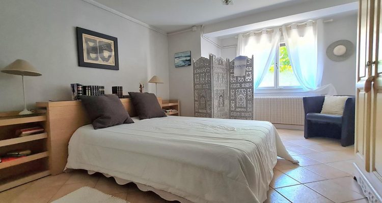 Maison familiale - Saint-Pierre-de-Chandieu (69780) - 4