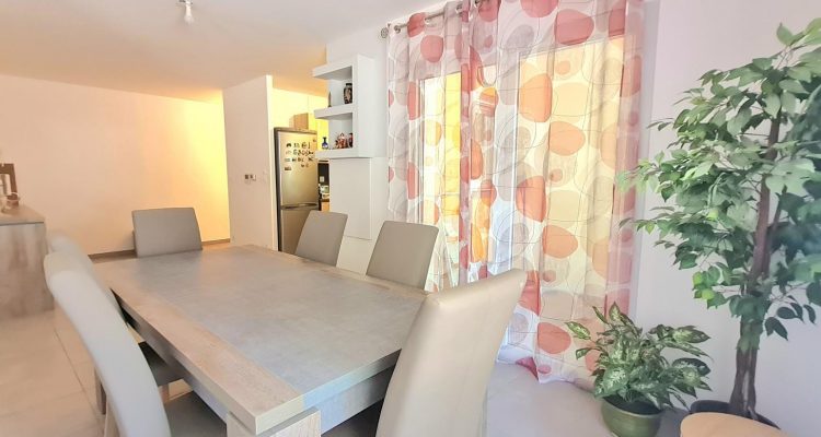 Lumineux et bien situé - Belleville (69220) - 9