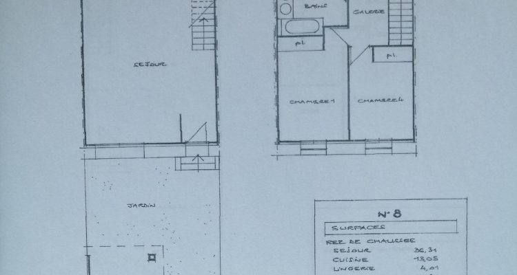 Ensemble immobilier - Belleville (69220) - 1