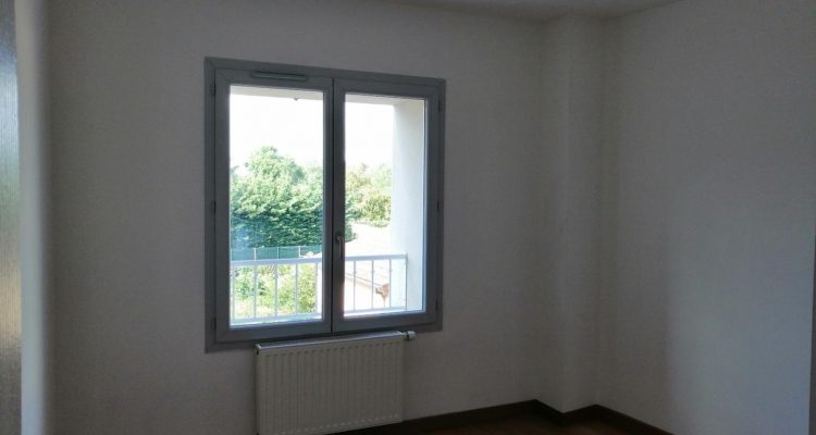 Ensemble immobilier - Belleville (69220) - 9