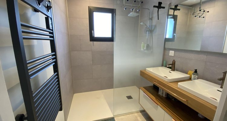 Vente Maison 147 m² à Misérieux 465 000 € - Misérieux (01600) - 3
