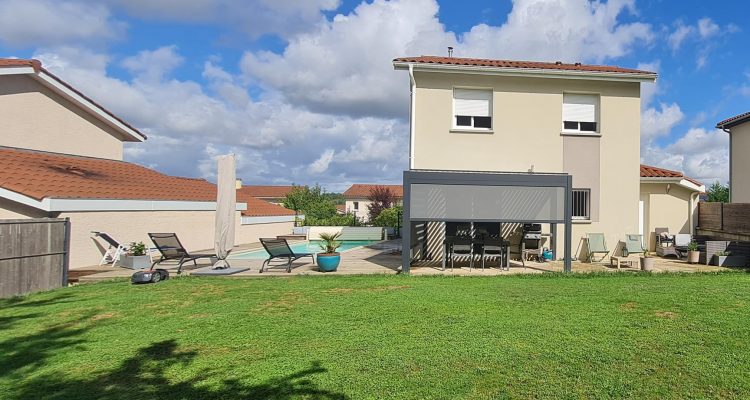 Lumineuse et agréable à vivre! - Toussieux (01600)