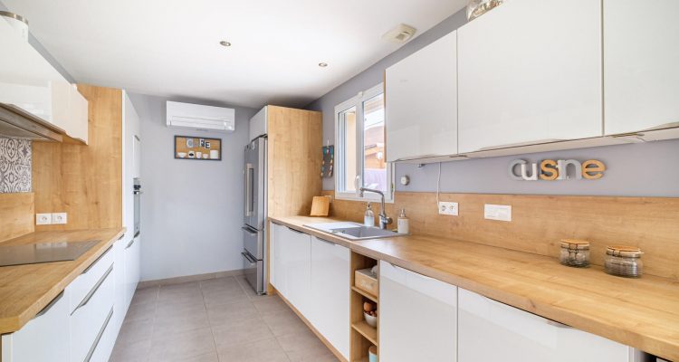 Maison - Chessy (69380) - 3