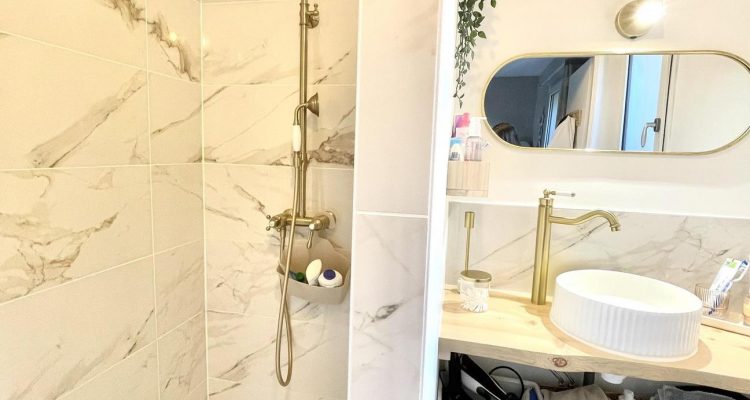 Maison - Chessy (69380) - 7