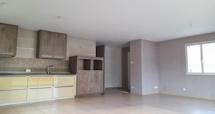 Vente Maison 115 m² à Lucenay 405 000 € - Lucenay (69480) - 2