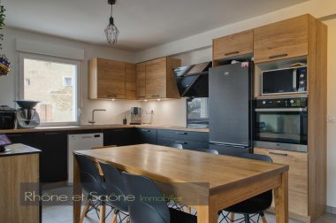 Vente T4 82 m² à Belleville 237 000 € - 1