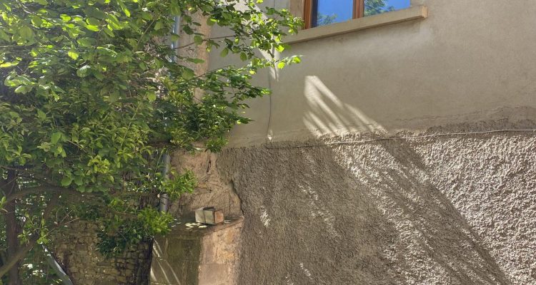 Vente Maison 110 m² à Oingt 225 000 € - Oingt (69620) - 1