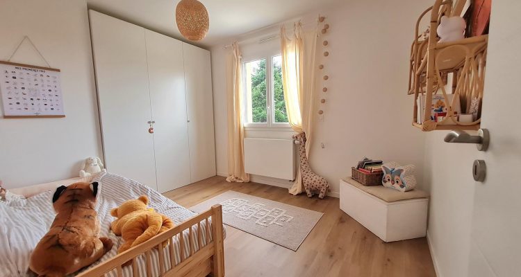 Lumineuse et confortable - Reyrieux (01600) - 9