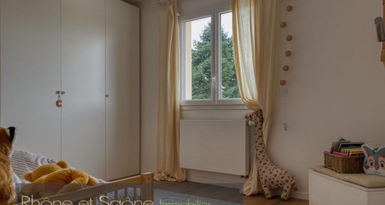 Lumineuse et confortable - Reyrieux (01600) - 10