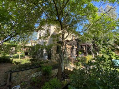 Vente Maison 157 m² à Ars-sur-Formans 400 000 € - 1