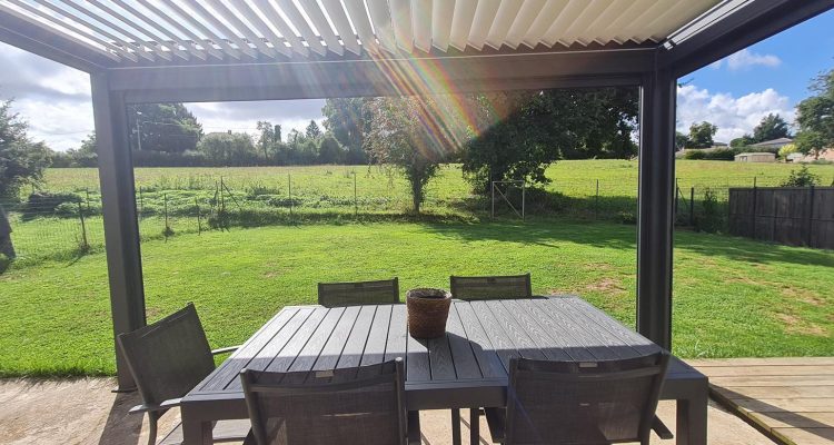 Lumineuse et agréable à vivre! - Toussieux (01600) - 5