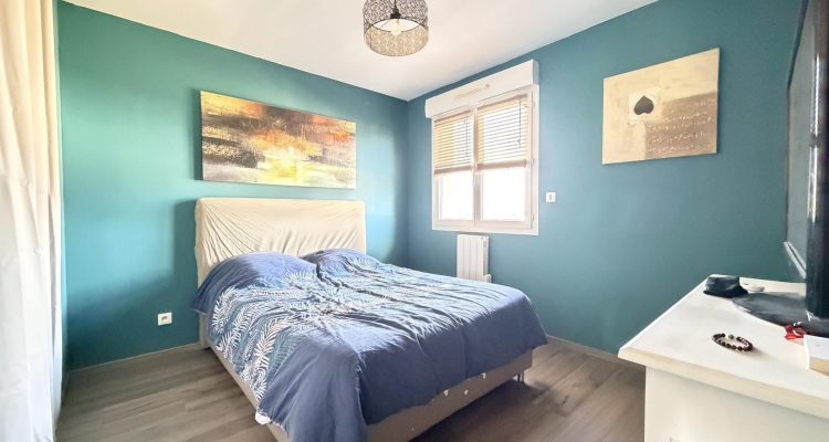 Lumineuse et agréable à vivre! - Toussieux (01600) - 6