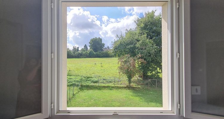 Lumineuse et agréable à vivre! - Toussieux (01600) - 7