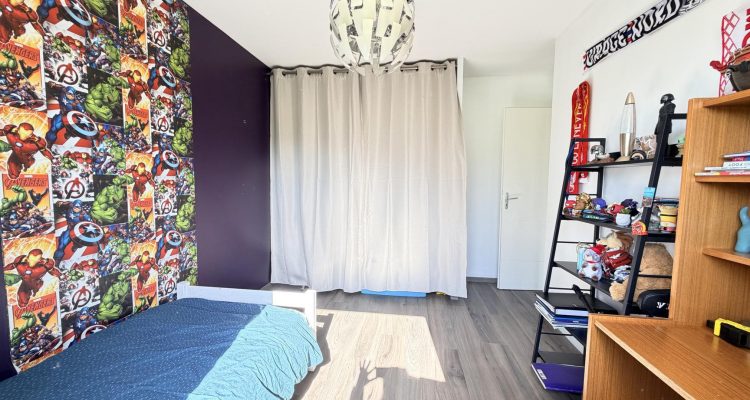 Lumineuse et agréable à vivre! - Toussieux (01600) - 11